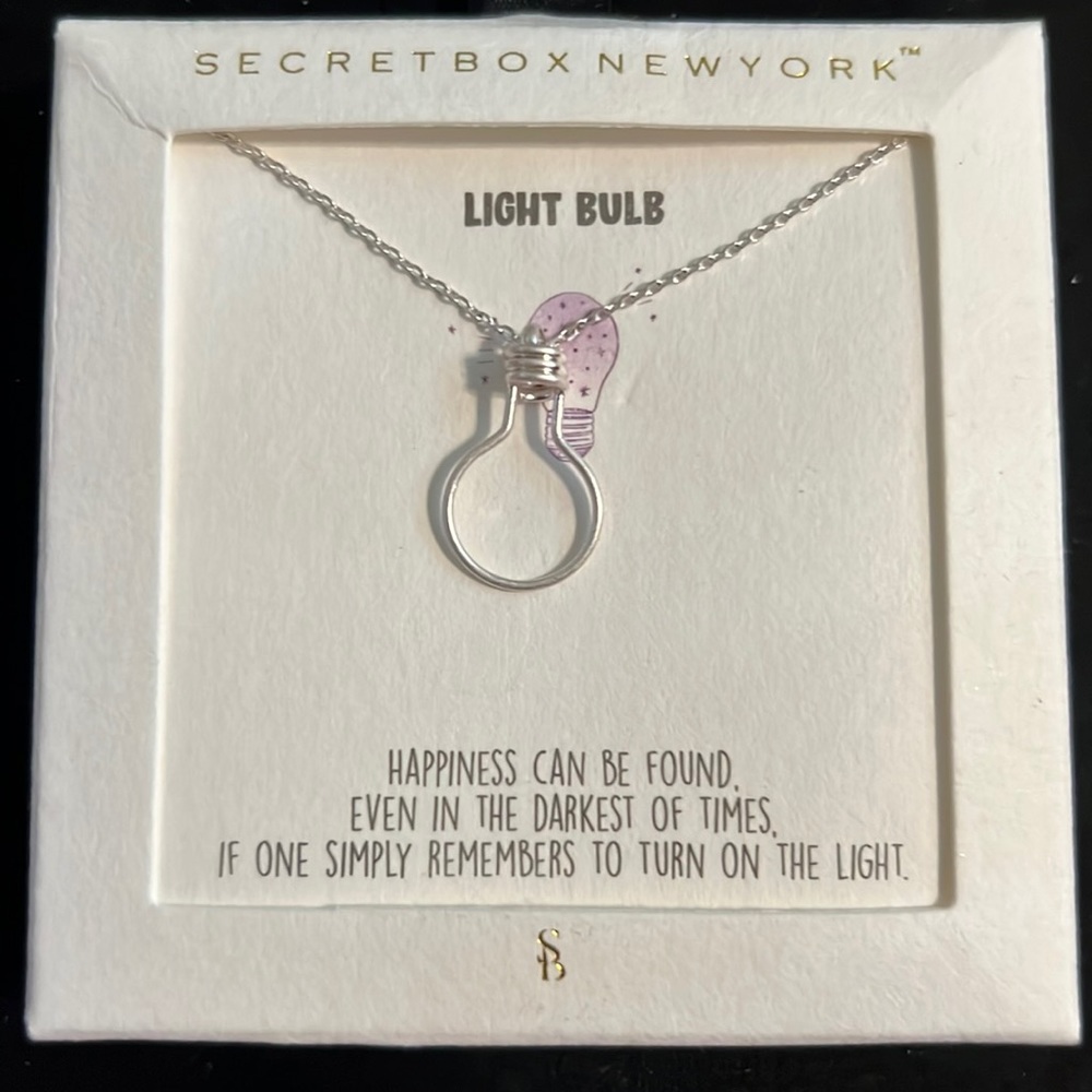 Necklace be the light